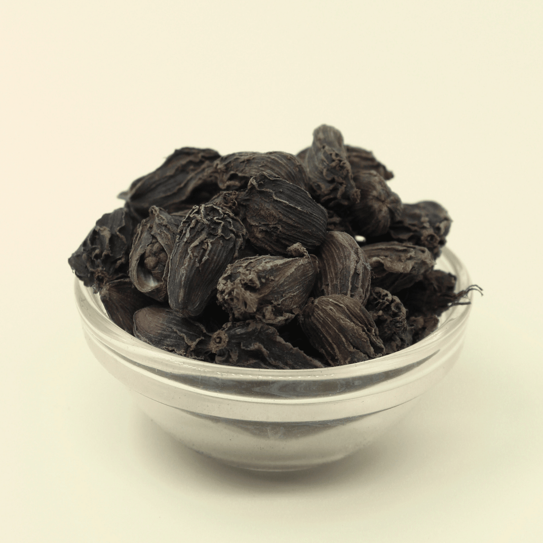 Badi Elaichi (Black Cardamom)