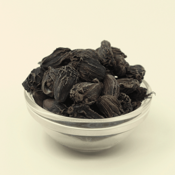 Badi Elaichi (Black Cardamom)