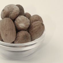 Jaiphal (Whole Nutmeg)